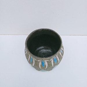Cache-pot insectes